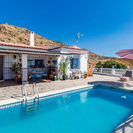 Pet Friendly Home In Velilla-Taramay With Kitchen エクステリア 写真